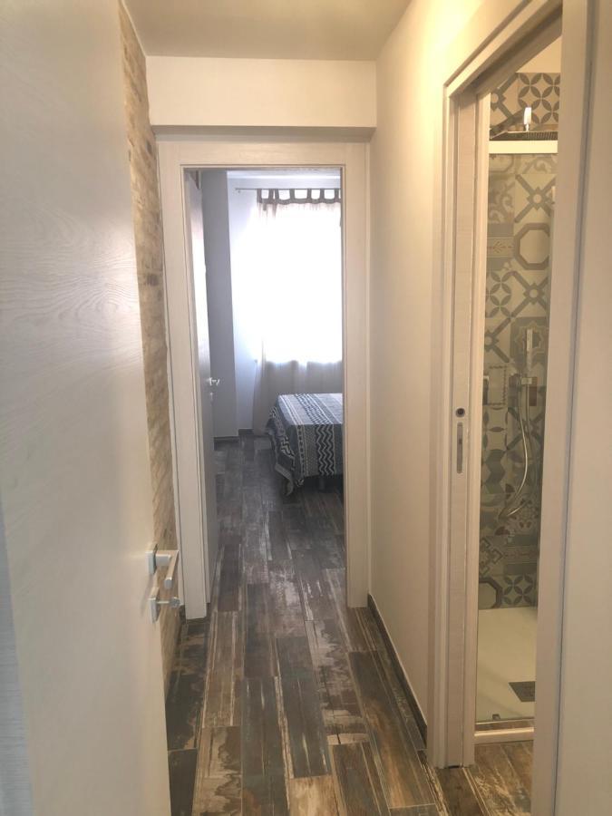 B&B Loft Edel Beach Чивитанова-Марке Экстерьер фото